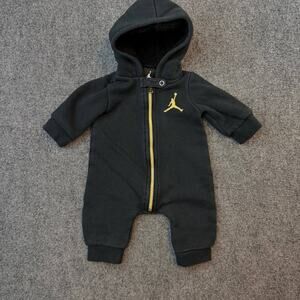 Air Jordan Baby Romper 3M 56-62cm Black Hooded Fleece Jumpsuit Zip